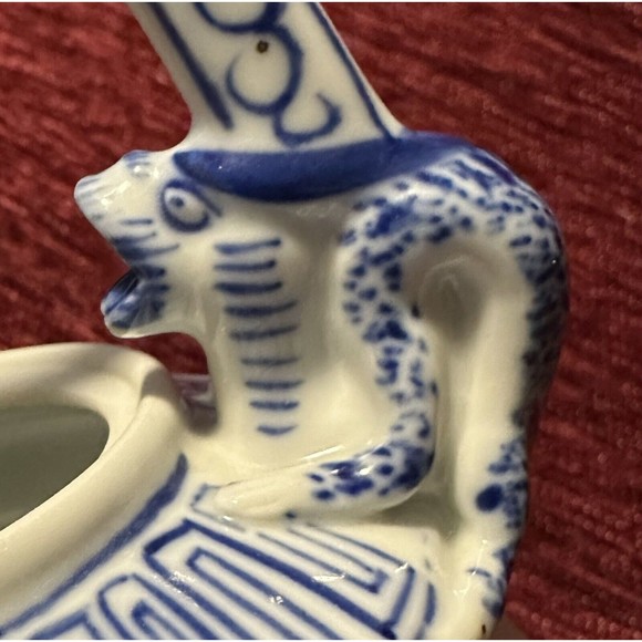 Chinese B/W Teapot, Yongzheng Mark, Water Dragons, River Landscape Village Scene - Picture 12 of 12